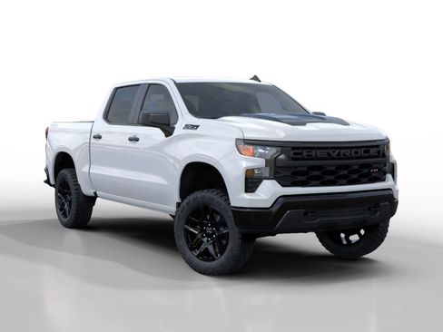 New 2026 Chevrolet Silverado 1500 Custom Trail Boss w/ Dark Appearance Package image 2