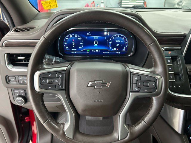 Used 2022 Chevrolet Tahoe Z71 w/ Luxury Package AWD/4WD image 12