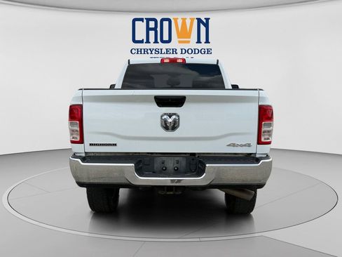 Used 2024 RAM 2500 Big Horn w/ Off Road Package AWD/4WD image 4