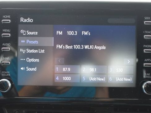 Used 2019 Toyota C-HR XLE FWD image 25