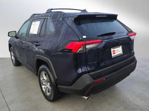 Used 2025 Toyota RAV4 XLE image 5