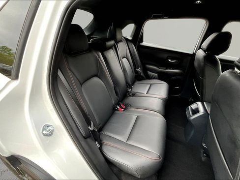 Used 2025 Honda HR-V Sport image 19