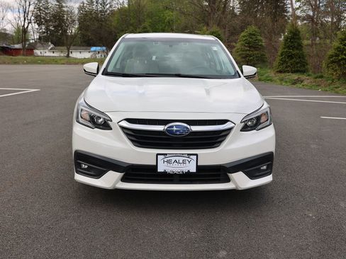 Used 2022 Subaru Legacy Premium AWD/4WD image 2