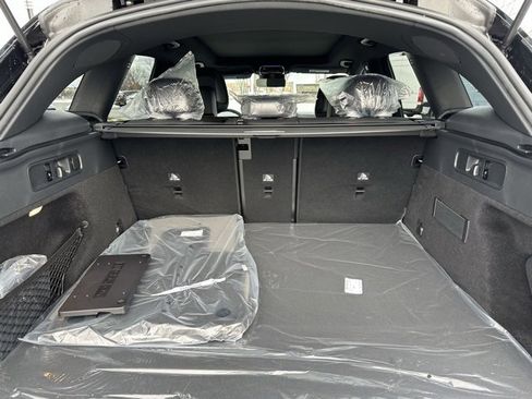 New 2026 Mercedes-Benz GLC 300 4MATIC image 10