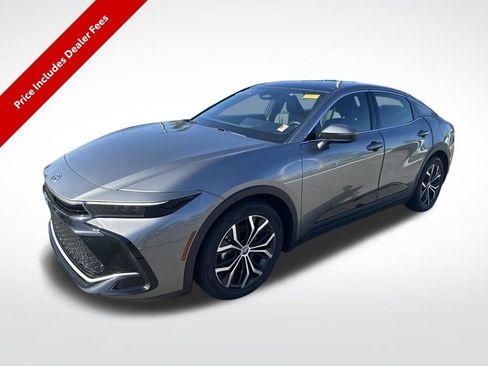 Used 2023 Toyota Crown AWD/4WD image 1
