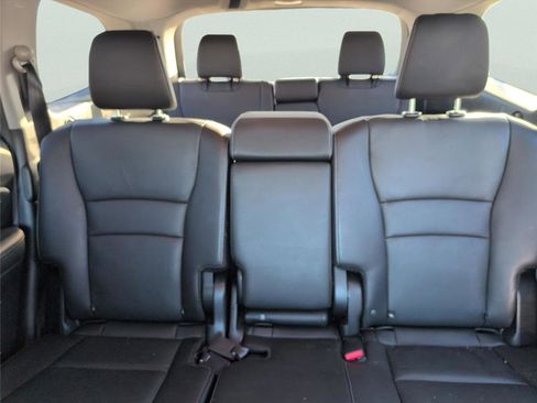 Used 2021 Honda Pilot Special Edition image 28