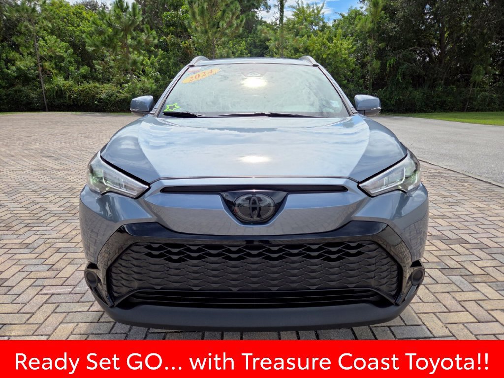 Certified 2024 Toyota Corolla Cross AWD Hybrid image 3
