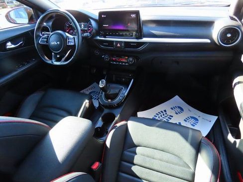 Used 2022 Kia Forte GT image 12