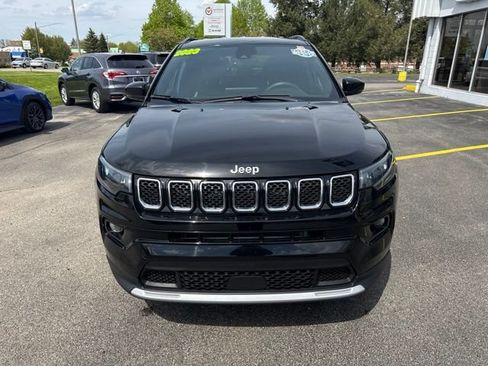 Certified 2023 Jeep Compass Limited AWD/4WD image 2