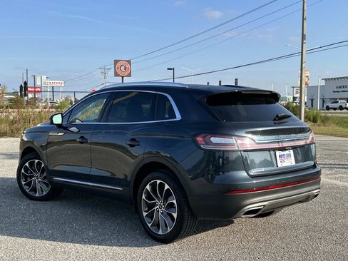 Used 2022 Lincoln Nautilus Reserve w/ Equipment Group 201A image 6