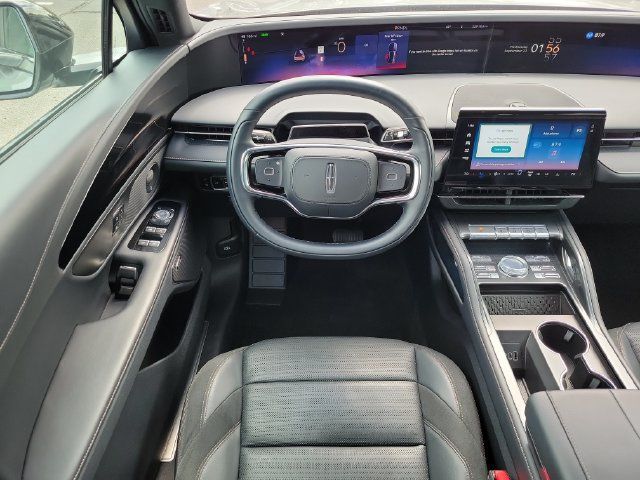 Used 2024 Lincoln Nautilus Reserve w/ Equipment Group 202A AWD/4WD image 28