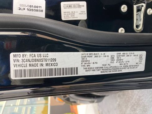 New 2025 Jeep Compass Latitude w/ Sun & Sound Group image 22