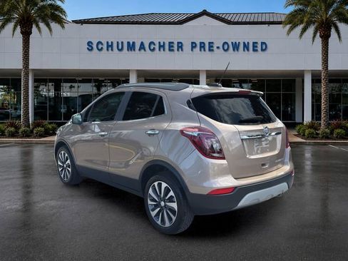Certified 2019 Buick Encore Essence w/ Safety Package II FWD image 5