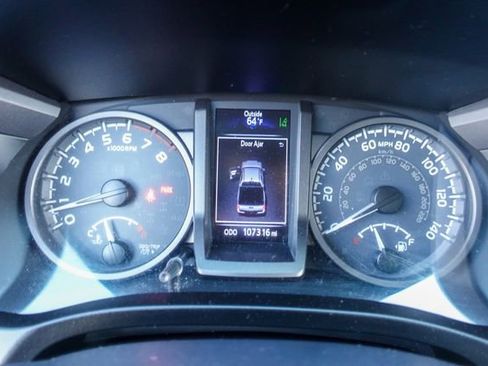 Certified 2018 Toyota Tacoma TRD Sport image 20