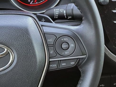 Used 2020 Toyota Camry XSE image 15