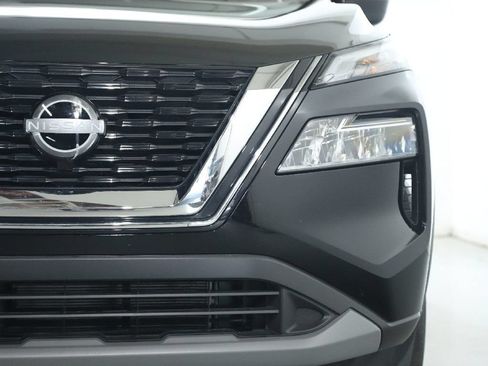 Certified 2023 Nissan Rogue SV AWD/4WD image 8