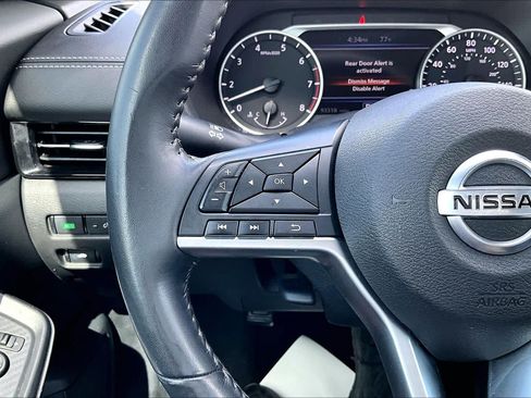 Used 2020 Nissan Sentra SV FWD image 24