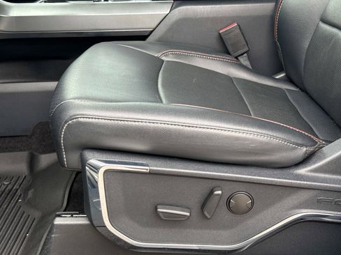 Used 2022 Ford F150 Lariat image 23