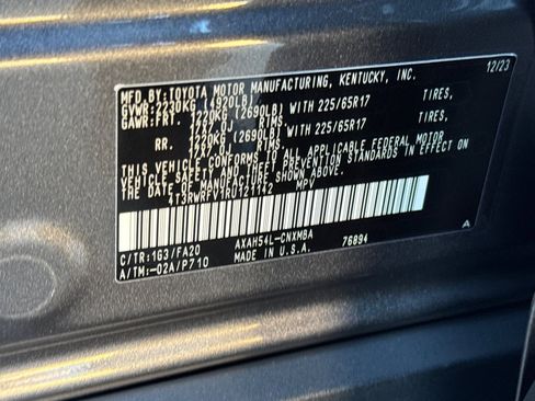 Used 2024 Toyota RAV4 XLE image 35