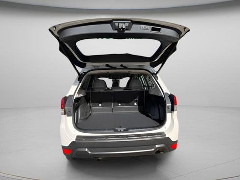 Used 2023 Subaru Forester Premium AWD/4WD image 23