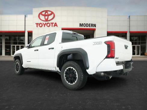 New 2026 Toyota Tacoma TRD Off-Road AWD/4WD image 14