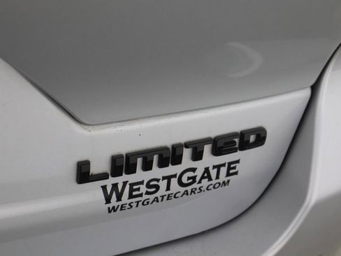 Used 2023 Jeep Grand Cherokee Limited w/ Black Appearance Package image 53