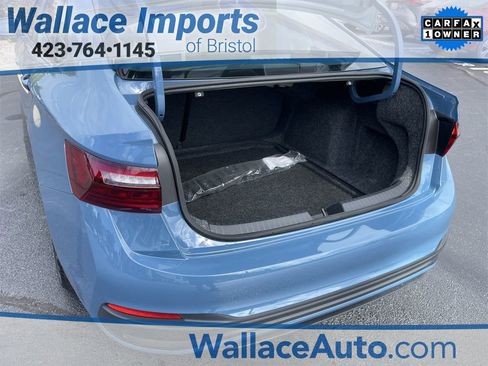 Certified 2025 Volkswagen Jetta SE image 33