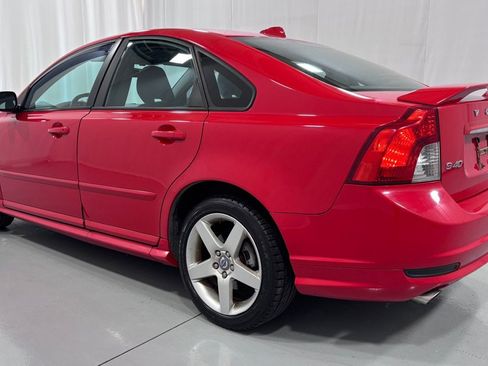 Used 2009 Volvo S40 T5 R-Design AWD/4WD image 7