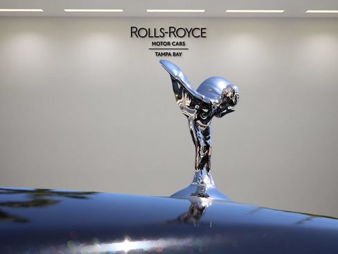 New 2026 Rolls-Royce Cullinan AWD/4WD image 7