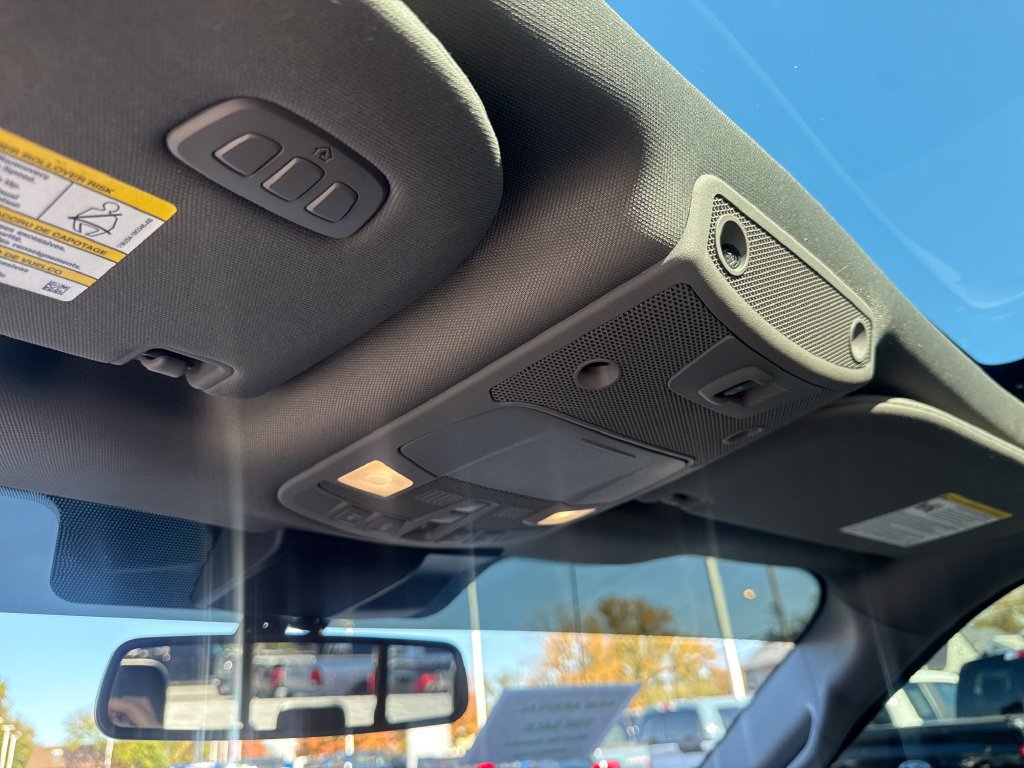 Used 2018 Ford F150 Lariat w/ Equipment Group 502A Luxury AWD/4WD image 39