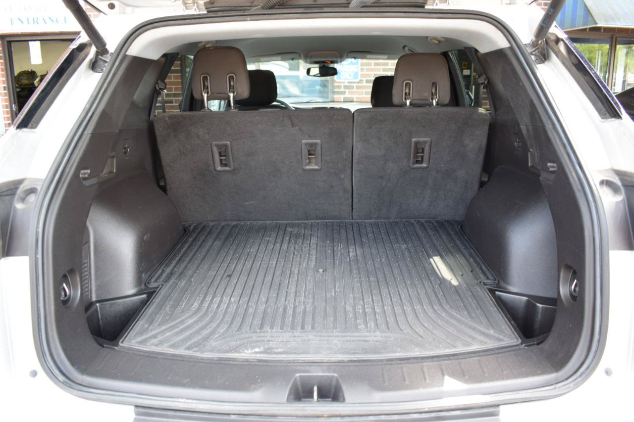 Used 2021 Chevrolet Blazer LT FWD image 36
