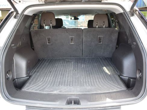 Used 2021 Chevrolet Blazer LT FWD image 36