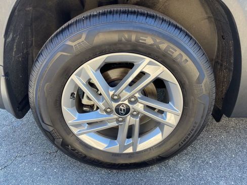 Certified 2025 Hyundai Tucson SE AWD/4WD image 34