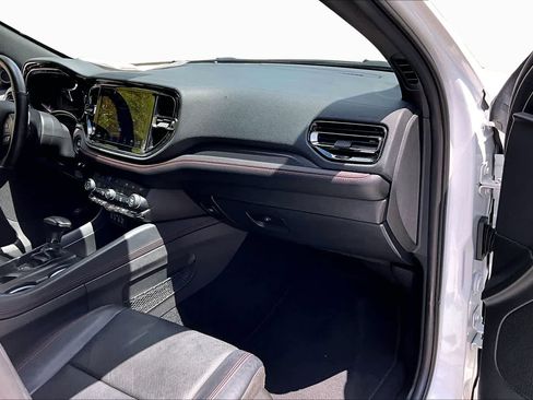 Used 2023 Dodge Durango GT AWD/4WD image 18