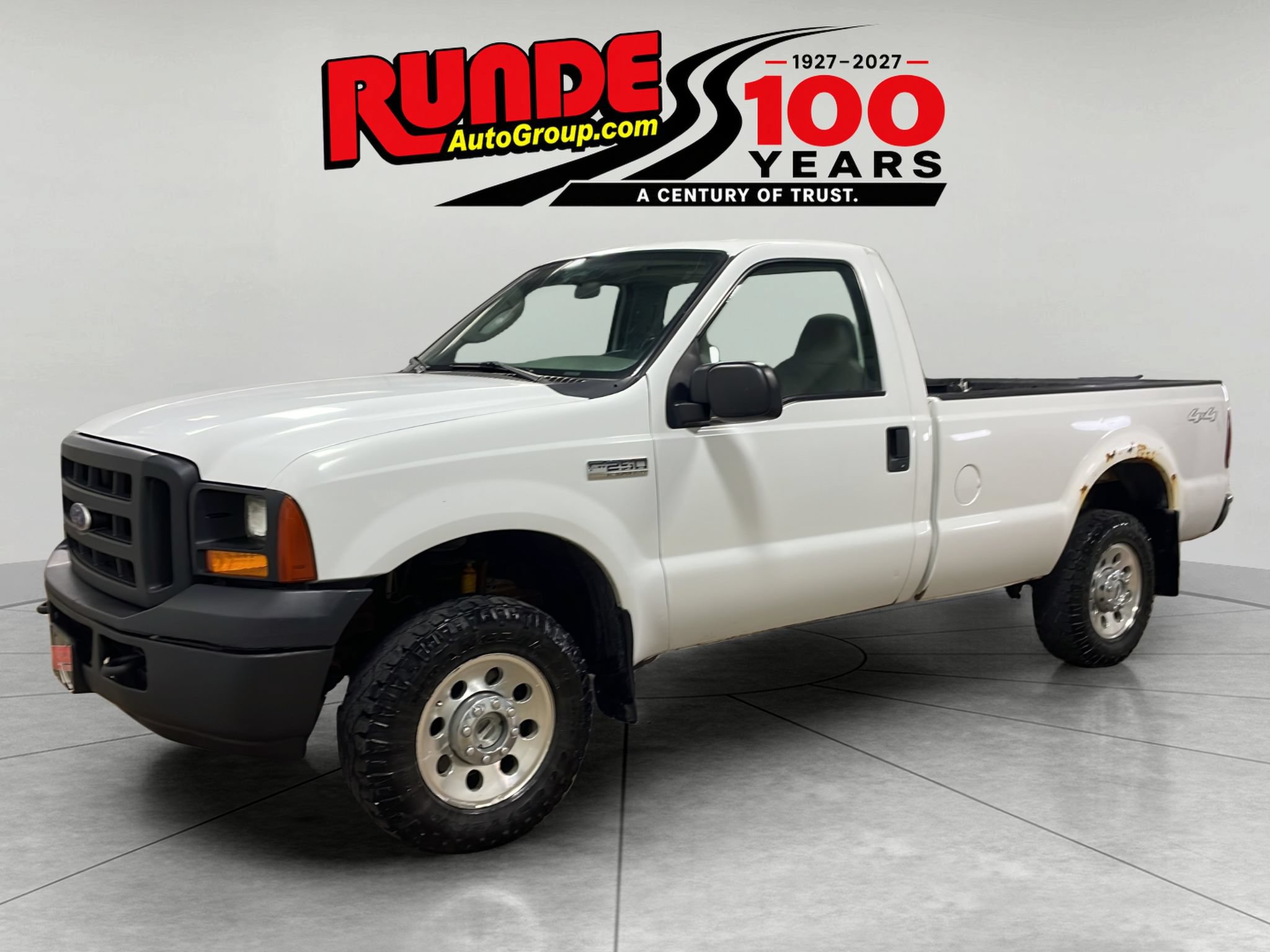 Used 2006 Ford F250 4x4 Regular Cab Super Duty image 1