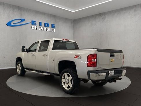 Used 2011 Chevrolet Silverado 2500 LTZ w/ LTZ Plus Package AWD/4WD image 6