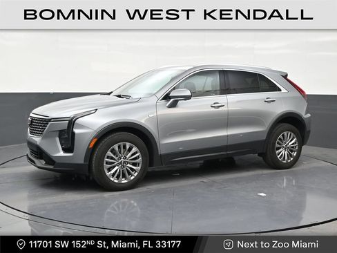 Used 2025 Cadillac XT4 Premium Luxury FWD image 1