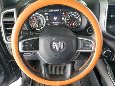 Used 2022 RAM 1500 Big Horn w/ Night Edition RWD image 23
