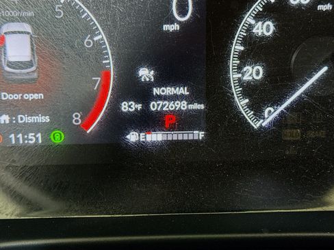 Used 2023 Honda HR-V Sport image 16