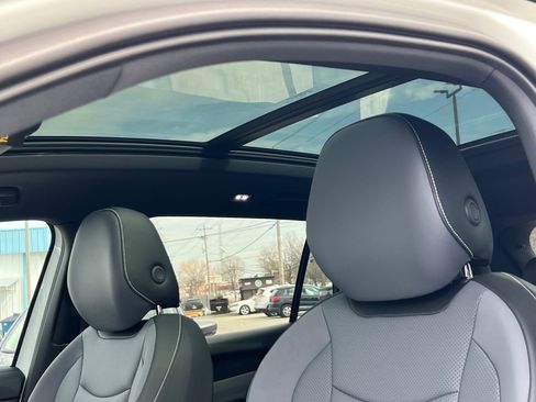 New 2026 Volkswagen Tiguan SE R-Line image 31