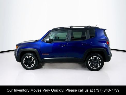 Used 2016 Jeep Renegade Trailhawk w/ Premium Trailhawk Package AWD/4WD image 4