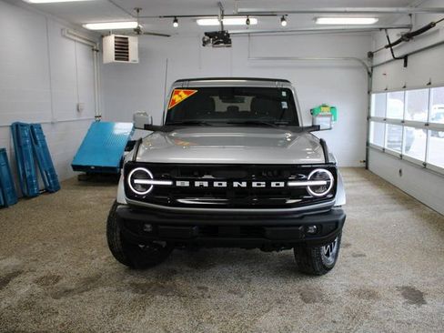 Certified 2021 Ford Bronco Outer Banks image 8