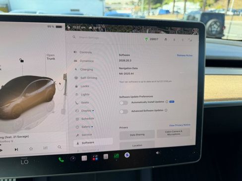 Used 2022 Tesla Model Y Performance AWD/4WD image 22