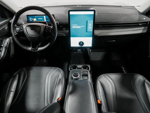 Used 2021 Ford Mustang Mach-E Premium image 33