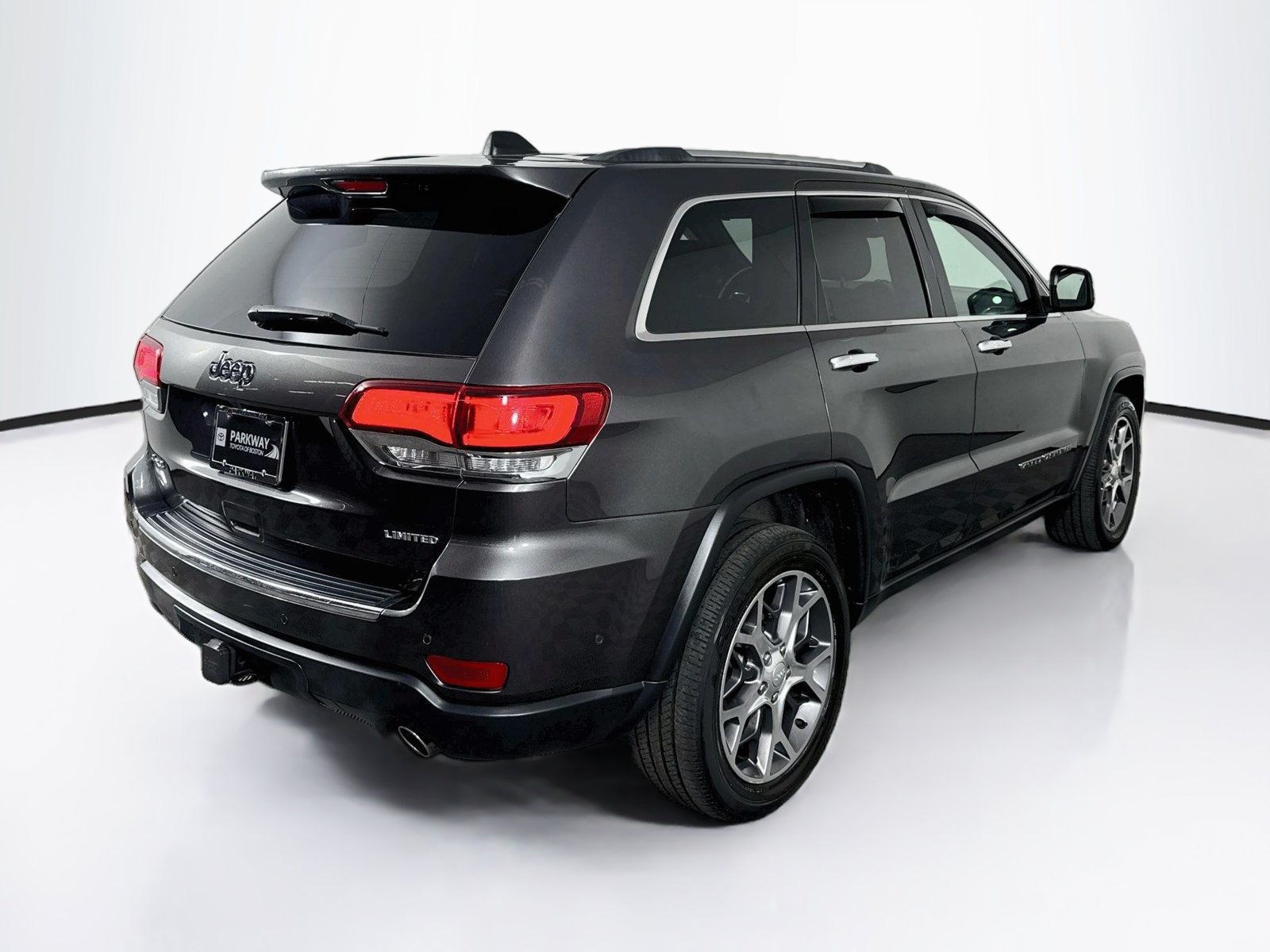 Used 2020 Jeep Grand Cherokee Limited w/ Luxury Group II AWD/4WD image 8