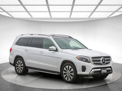Certified 2019 Mercedes-Benz GLS 450 4MATIC image 4