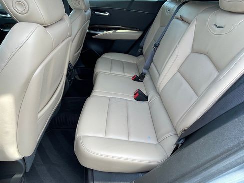 Used 2024 Cadillac XT4 Premium Luxury image 11