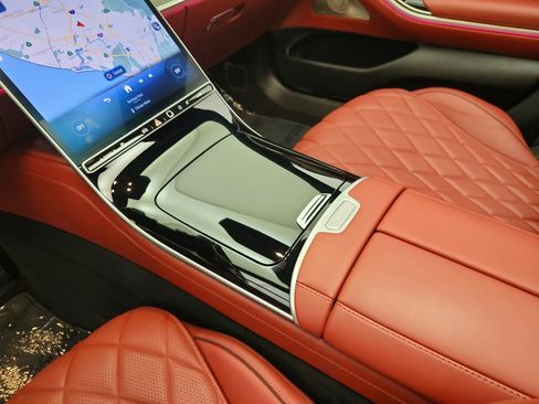 Certified 2023 Mercedes-Benz S 580 4MATIC Sedan image 11