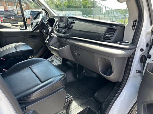 Used 2020 Ford Transit 350 DRW RWD image 26