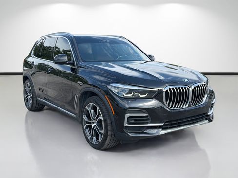Used 2023 BMW X5 xDrive40i w/ Premium Package AWD/4WD image 1